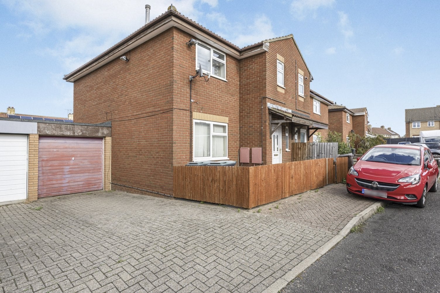 House Cedar Avenue in Gravesham