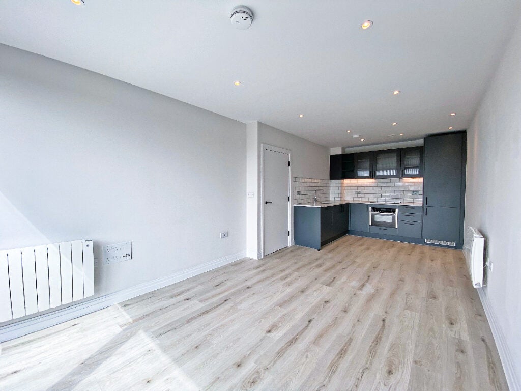 Flat Doman Road in Surrey Heath