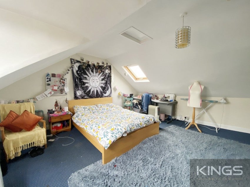 Flat Shakespeare Avenue in Southampton
