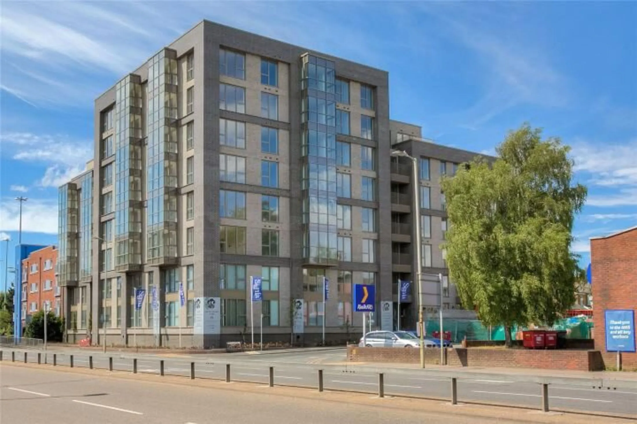 Flat West Street in Watford