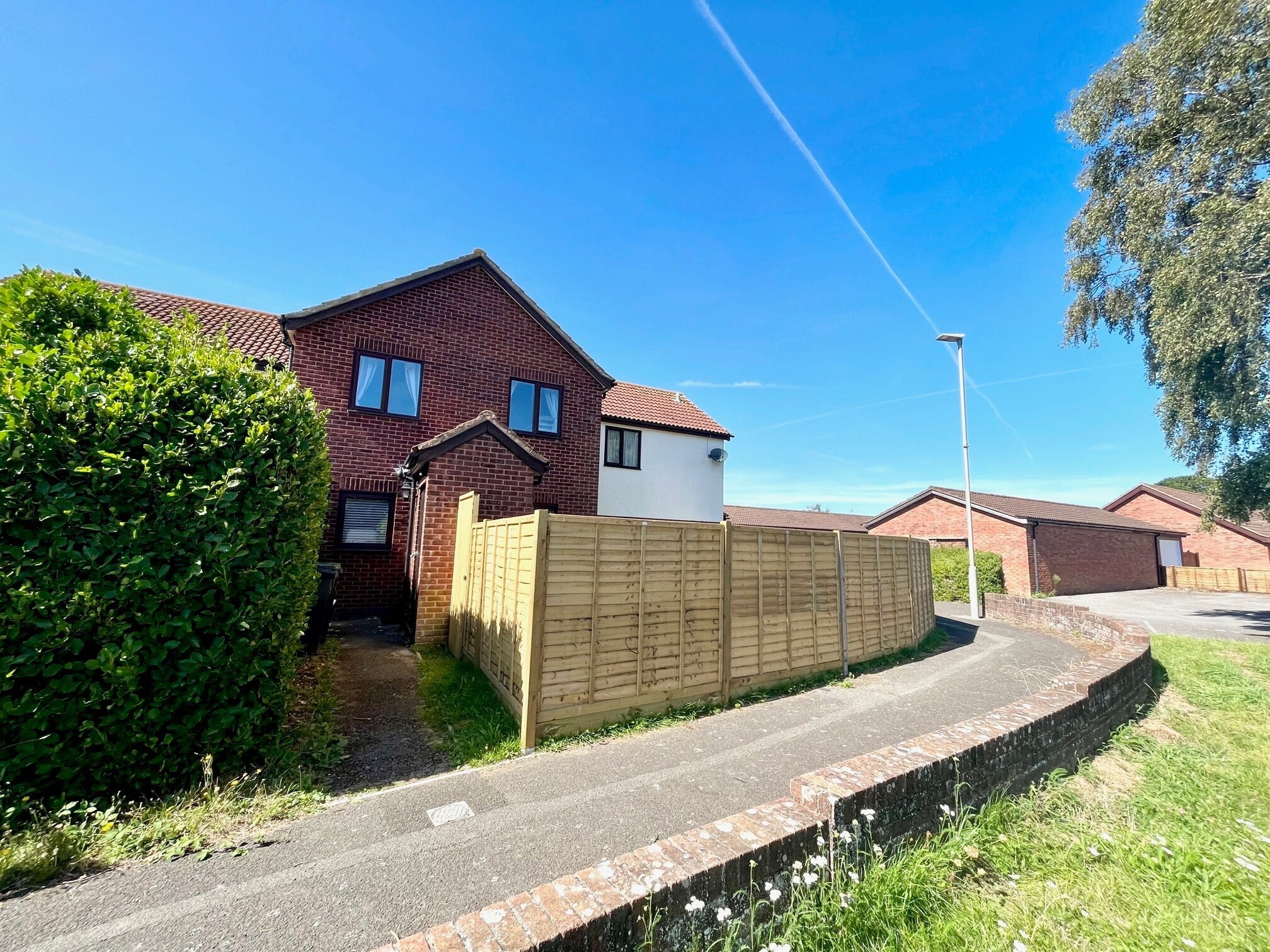 House Saffron Drive in Highcliffe-on-Sea