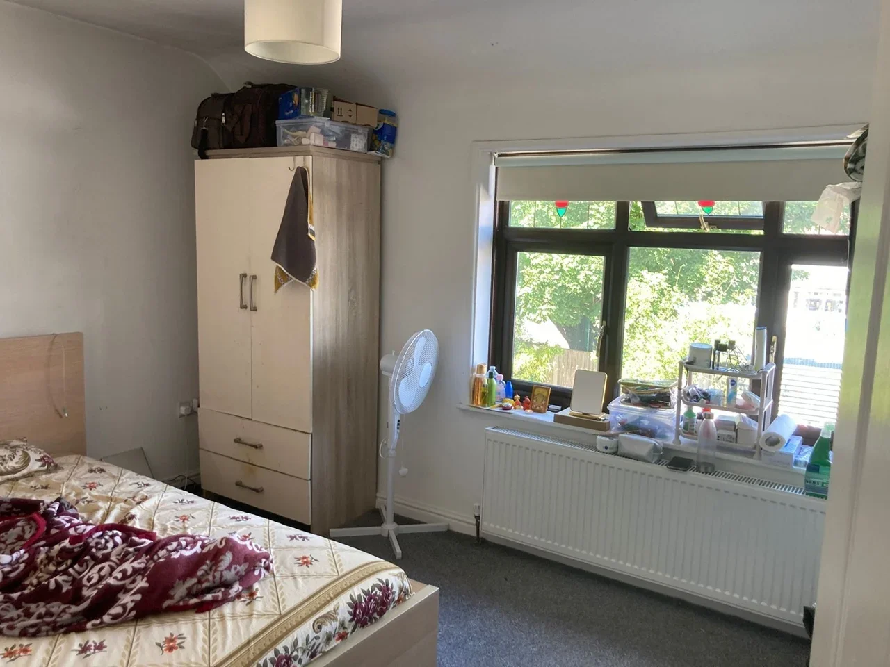 House Davington Road in Greater London