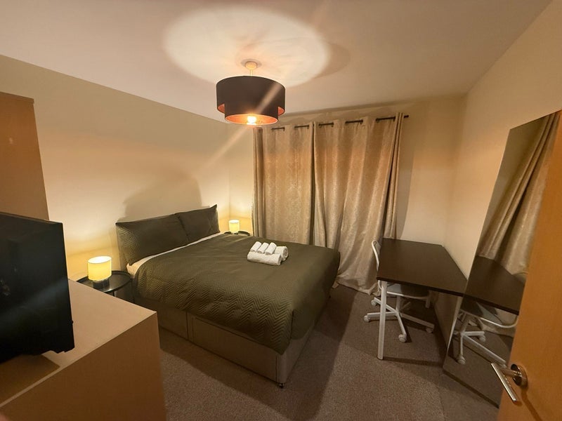 Room Macleod Street in Greater London
