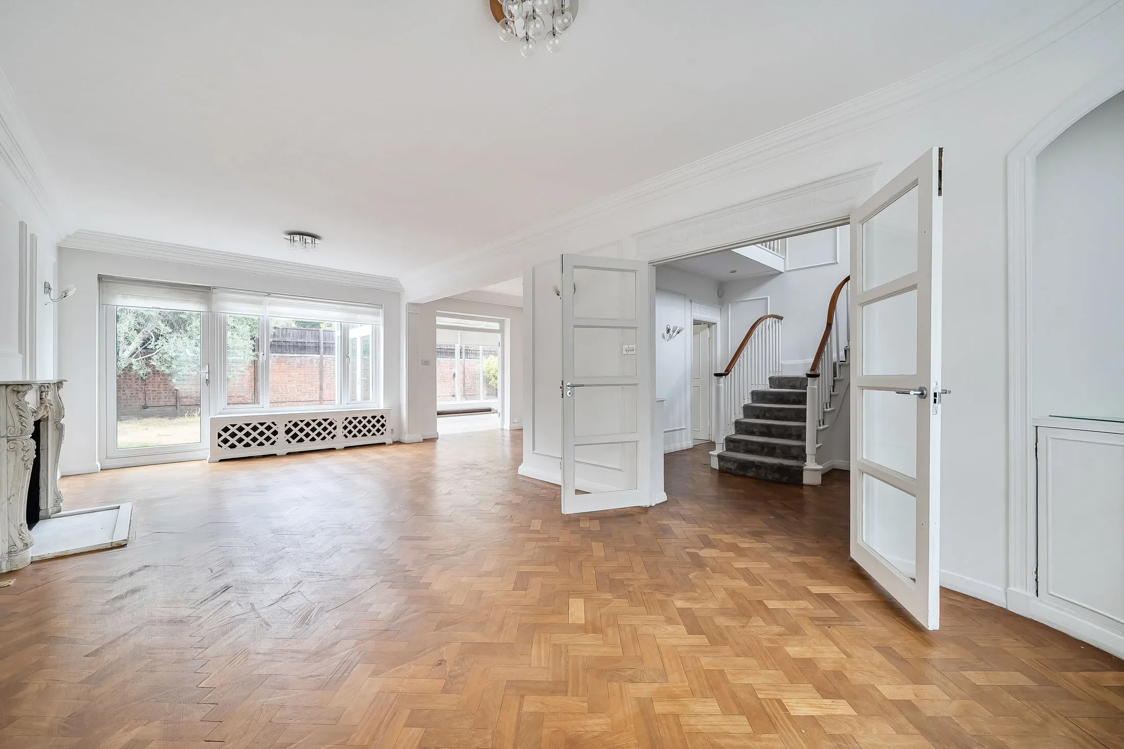 House Middlefield in Greater London