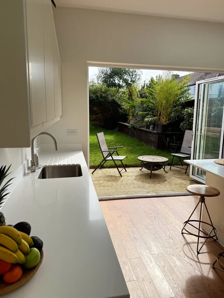 Flat Marlow Road in Greater London
