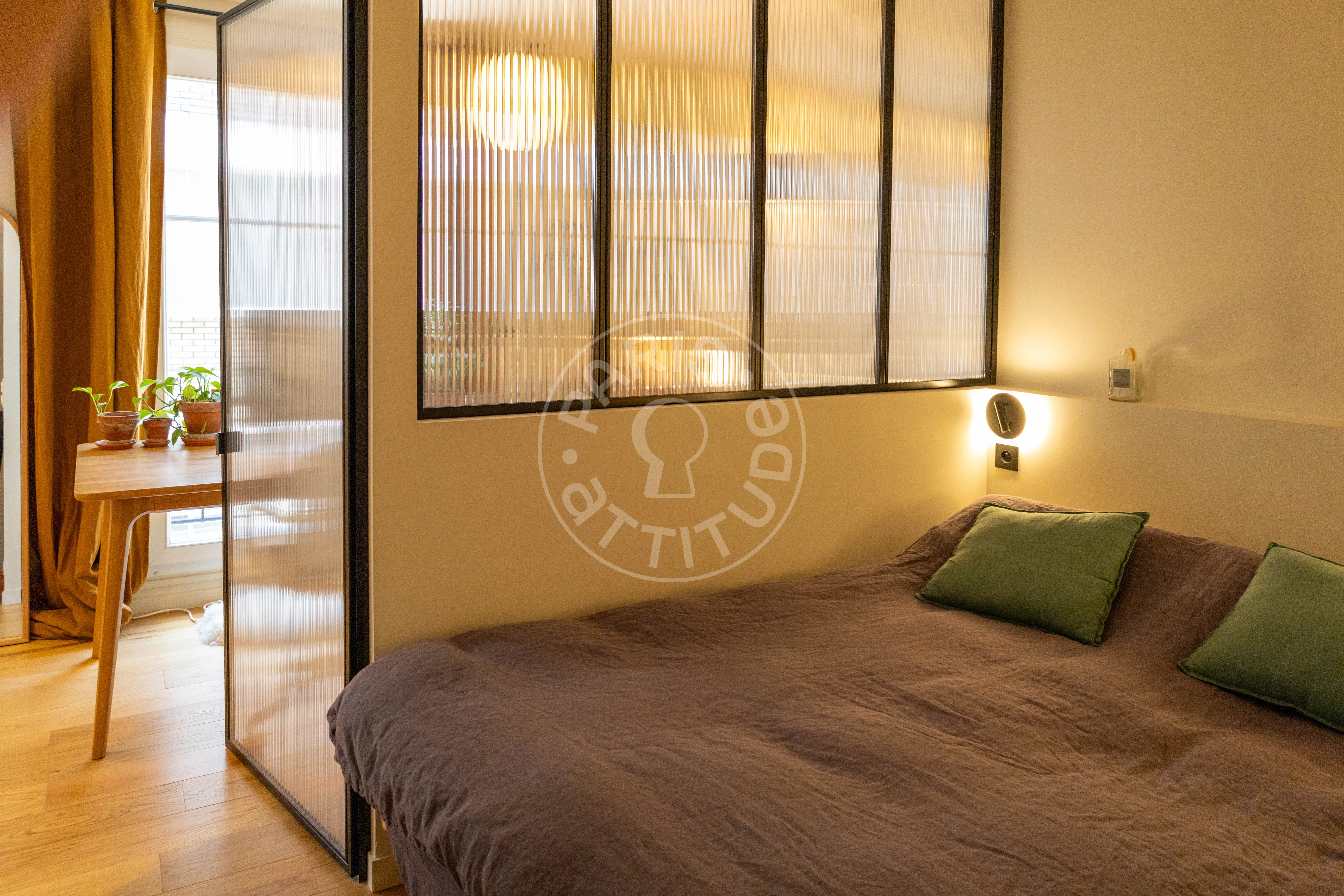 Flat Cité de l'Ameublement in Paris
