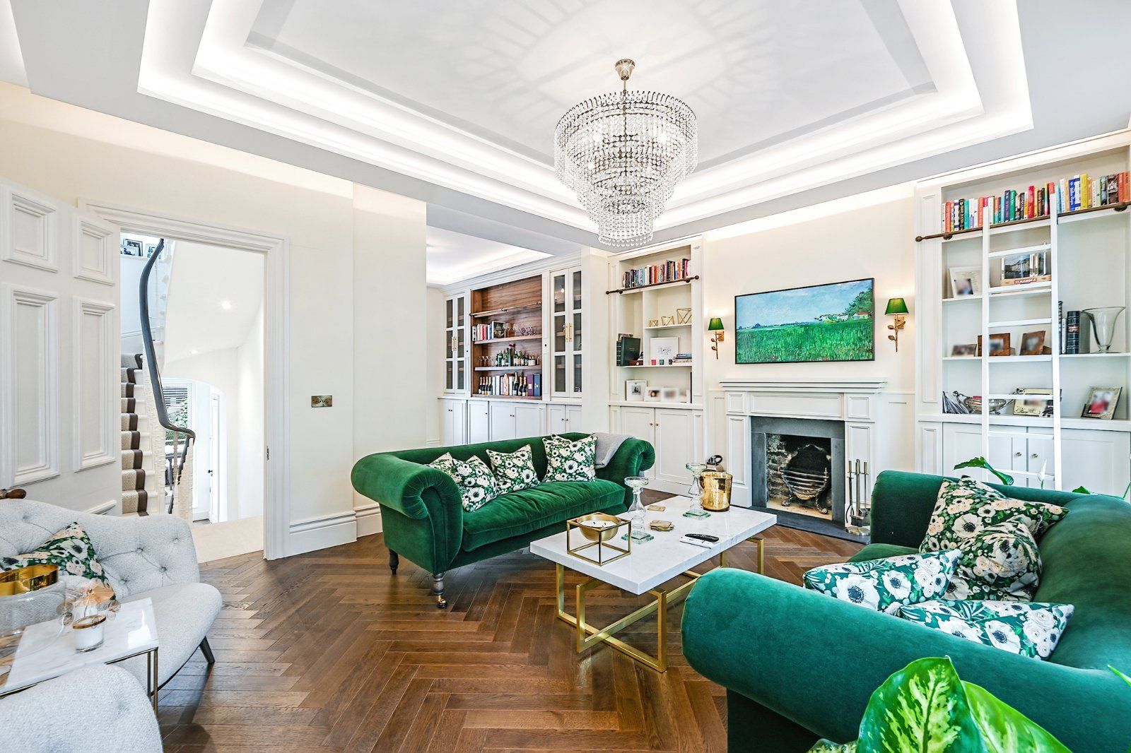 House Brunswick Gardens in Greater London