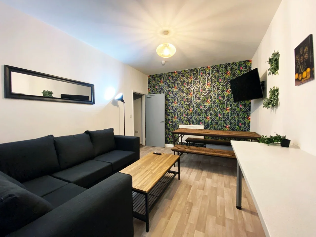 Room Dexter Street in Derby
