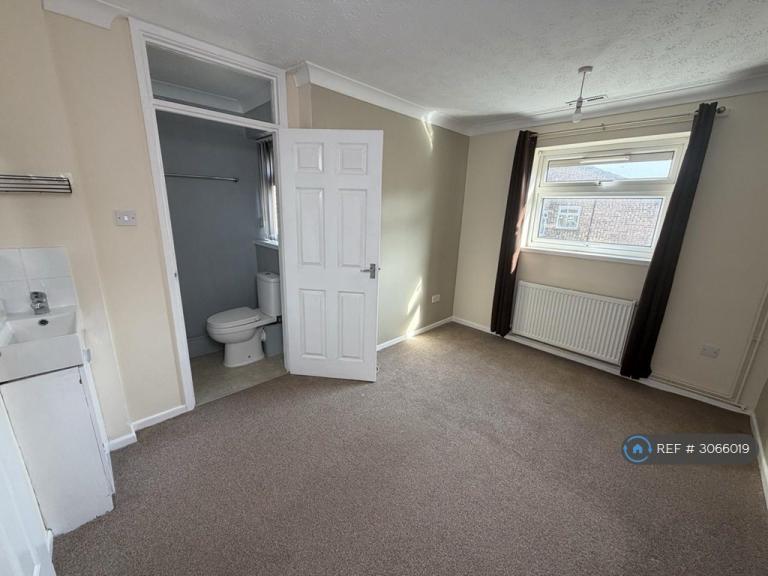 Flat Mat Dawson Close in West Suffolk
