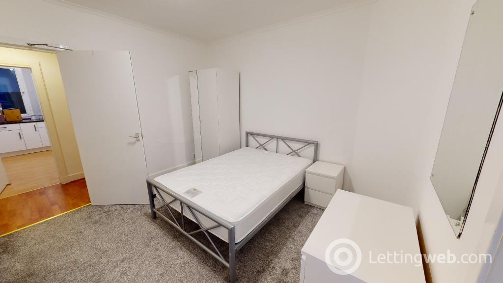 Room Urquhart Road in Aberdeen City