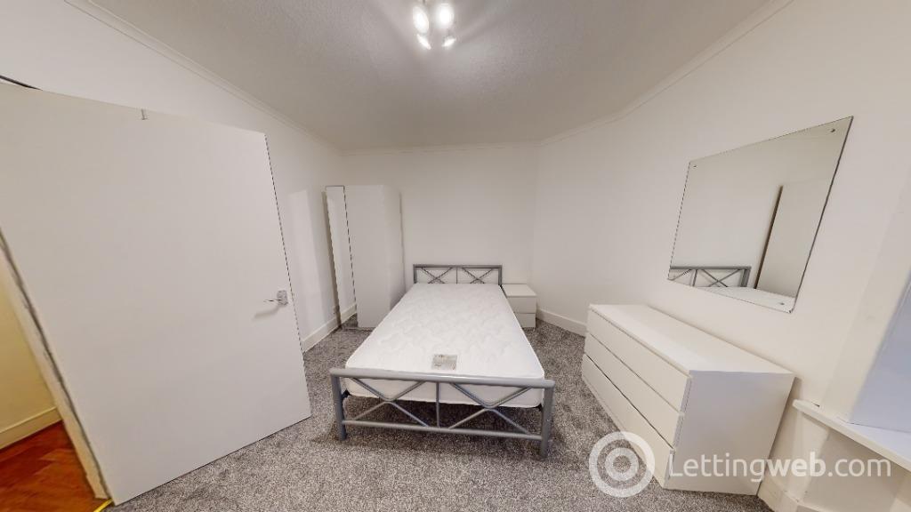 Room Urquhart Road in Aberdeen City
