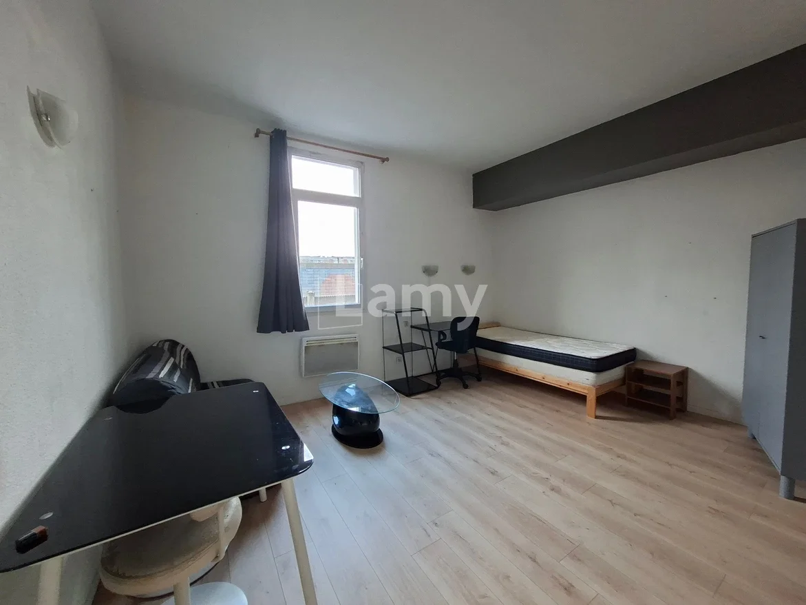 Flat Voie Rapide Urbaine in Lille