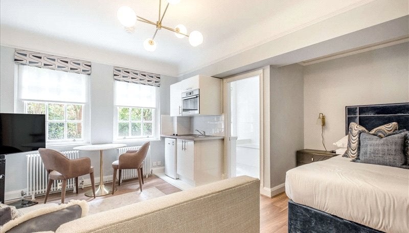 Flat Fulham Road in Greater London