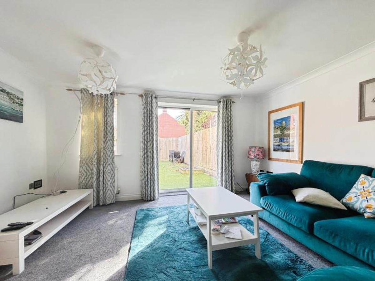 House Longridge Way in Weston-super-Mare