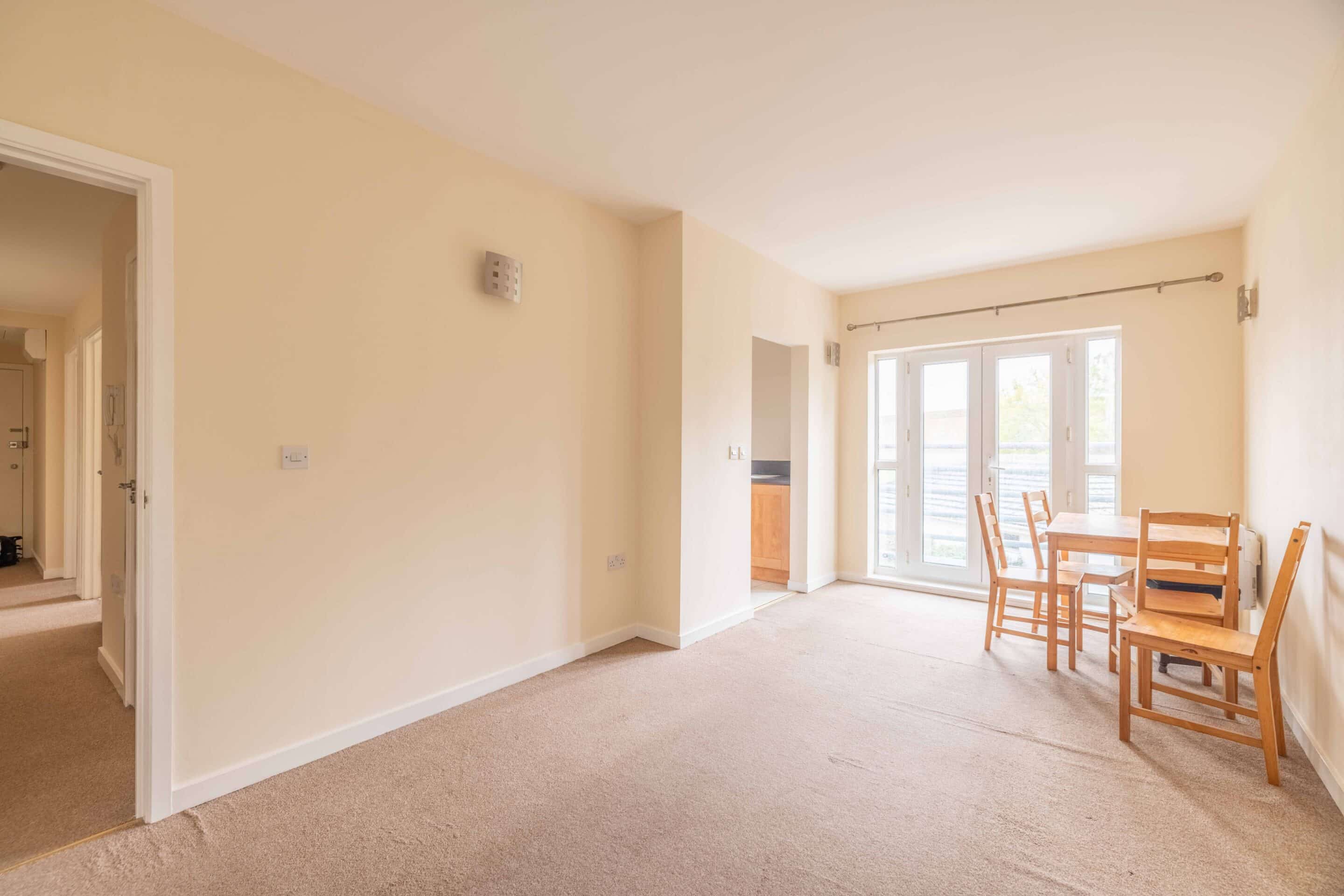 Flat Sovereign Heights in Slough