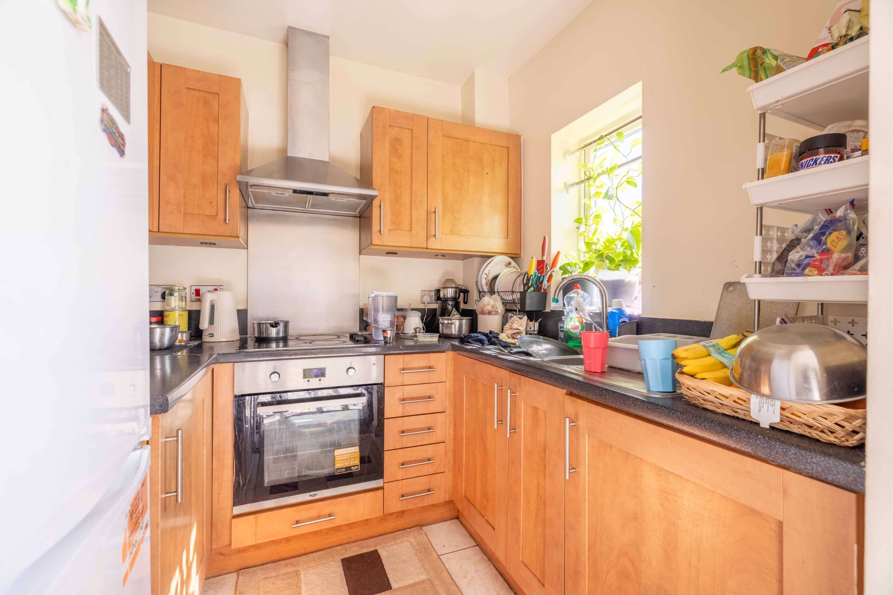 Flat Sovereign Heights in Slough