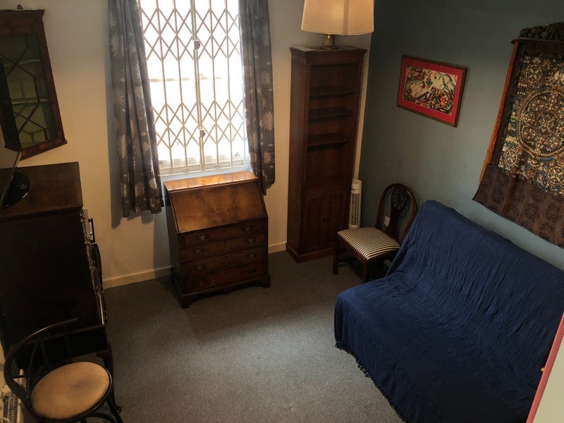 Room High Street in Greater London