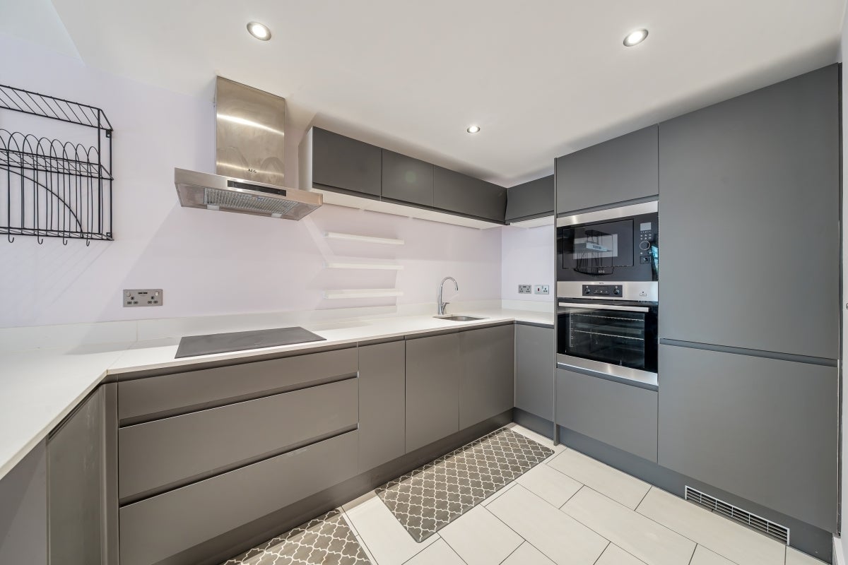 Flat Collington Street in Greater London