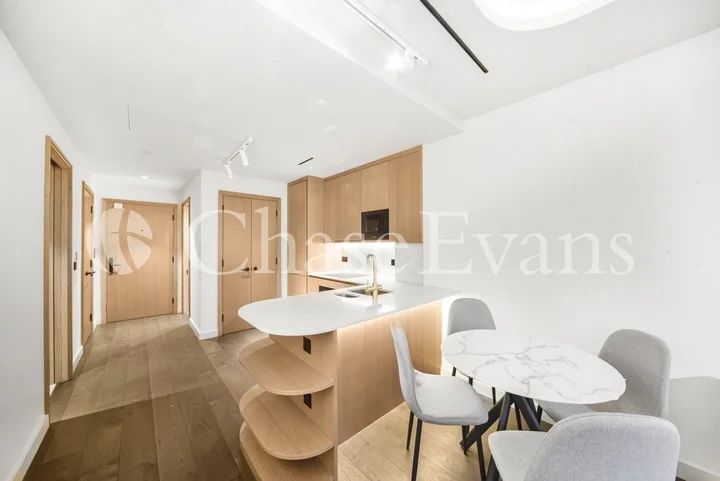 Flat Fareham Street in City of Westminster