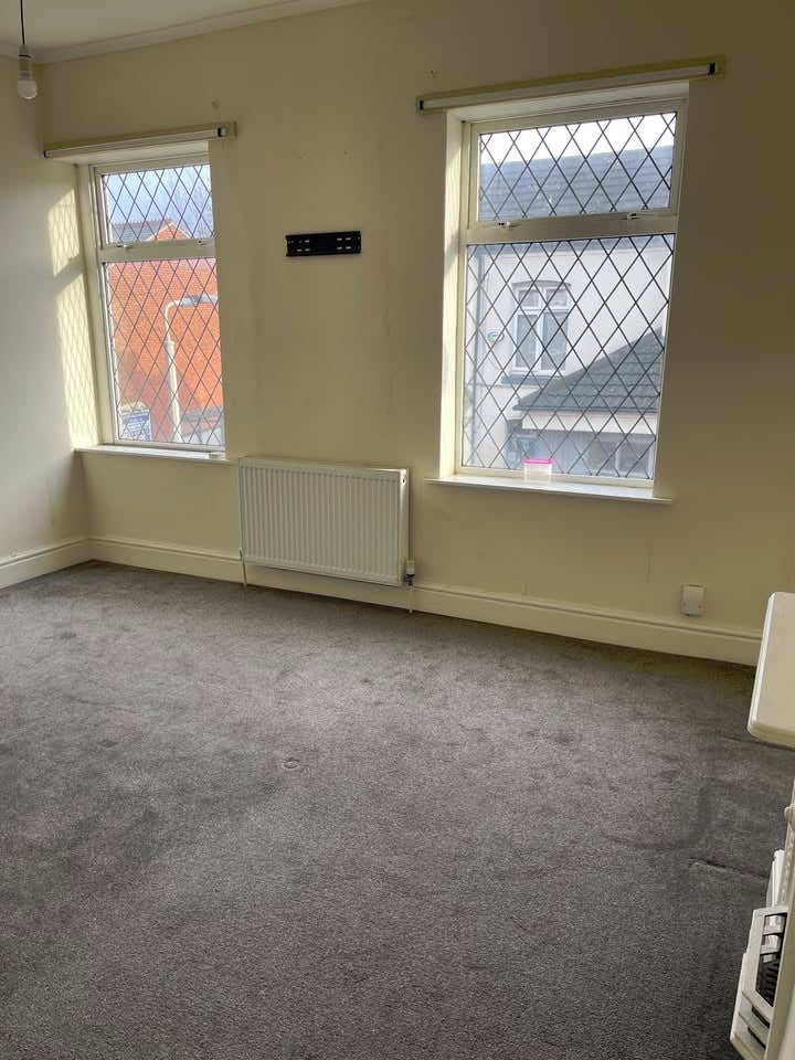 Room Guywood Lane in Marple