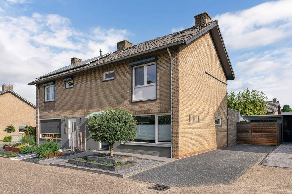 Huis Luther Kingstraat 9 in Beek