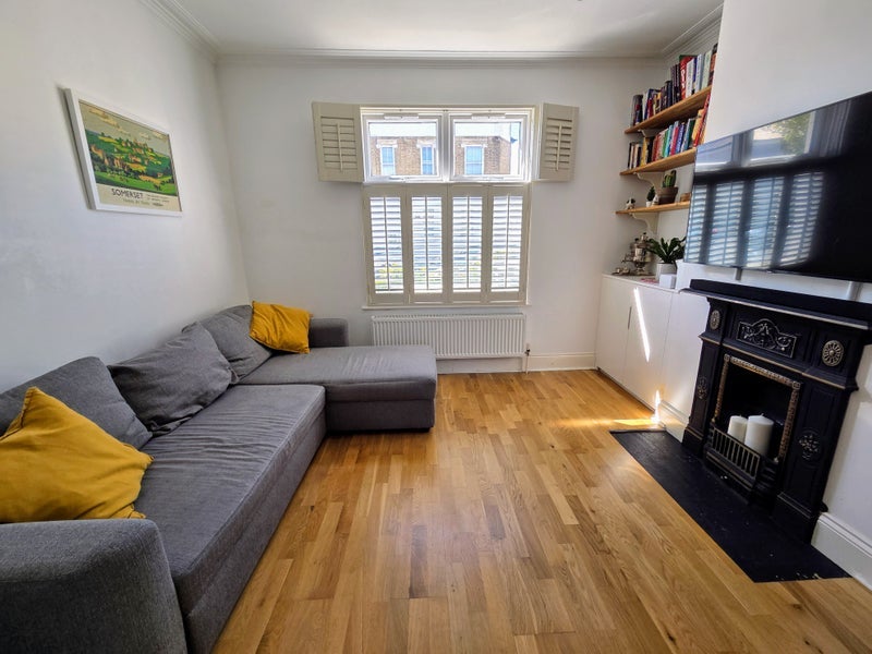 Room Danbrook Road in Greater London