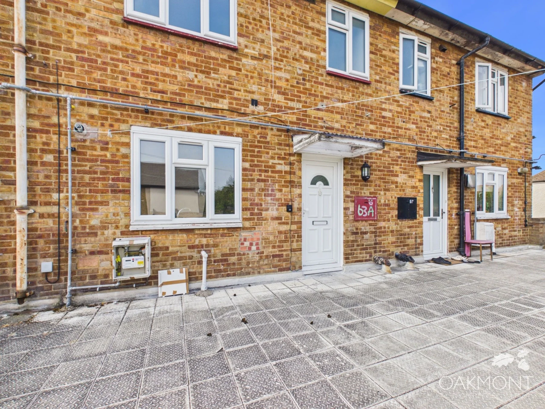 Flat Masefield Crescent in Greater London