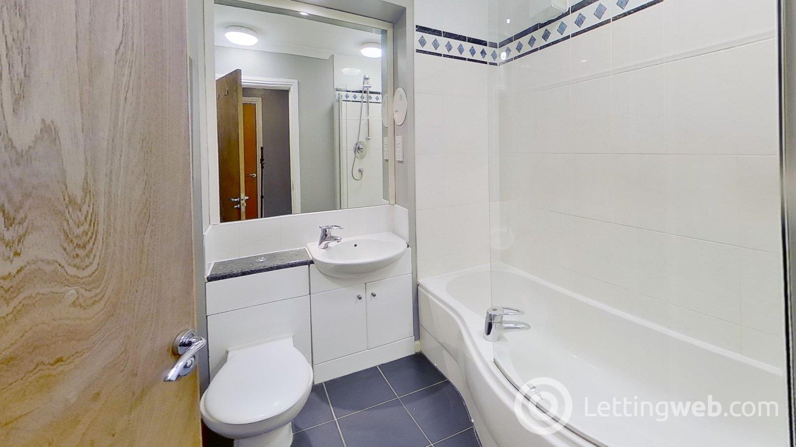 Flat Gilmerton Road in City of Edinburgh