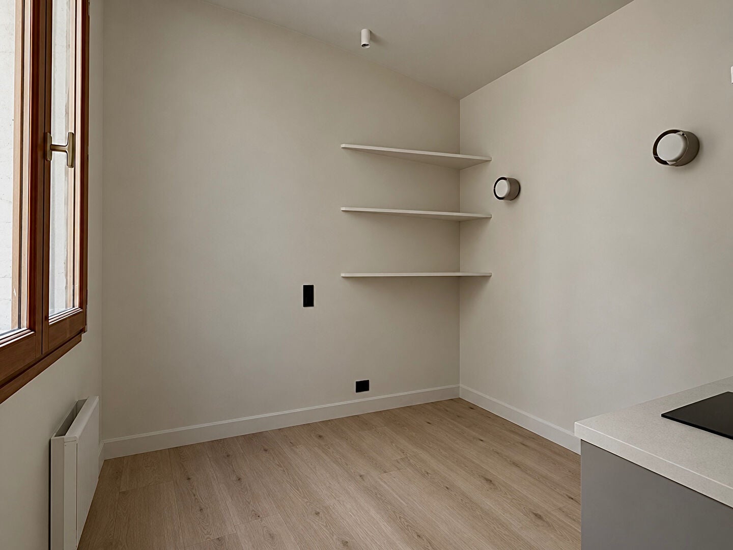 Flat Rue Pierre Semard in Paris