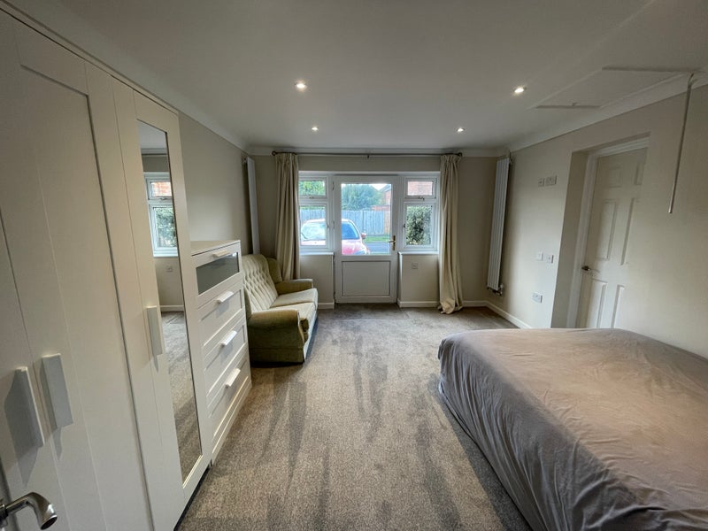 Room Poplar Way in New Forest