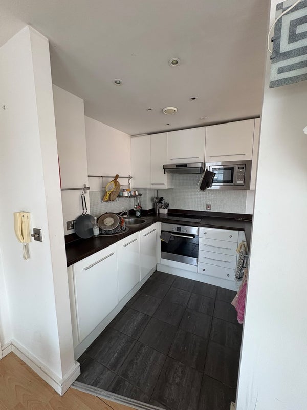 Flat Lower Ormond Street in Manchester