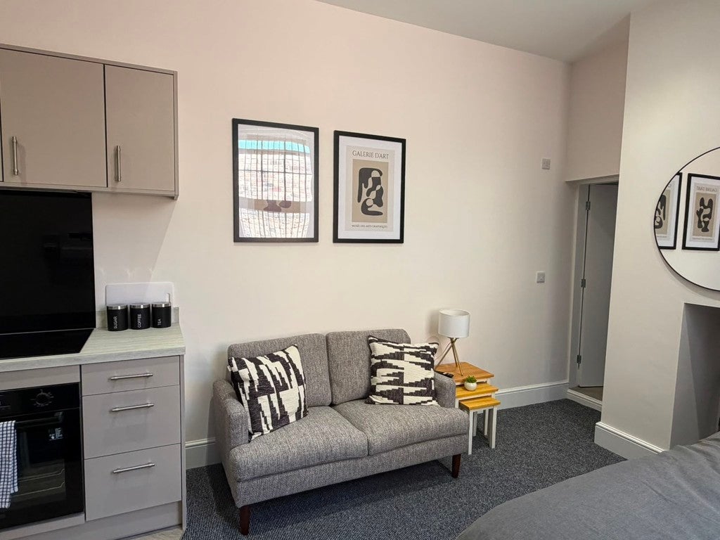 Flat Bluecoat Close in Nottingham