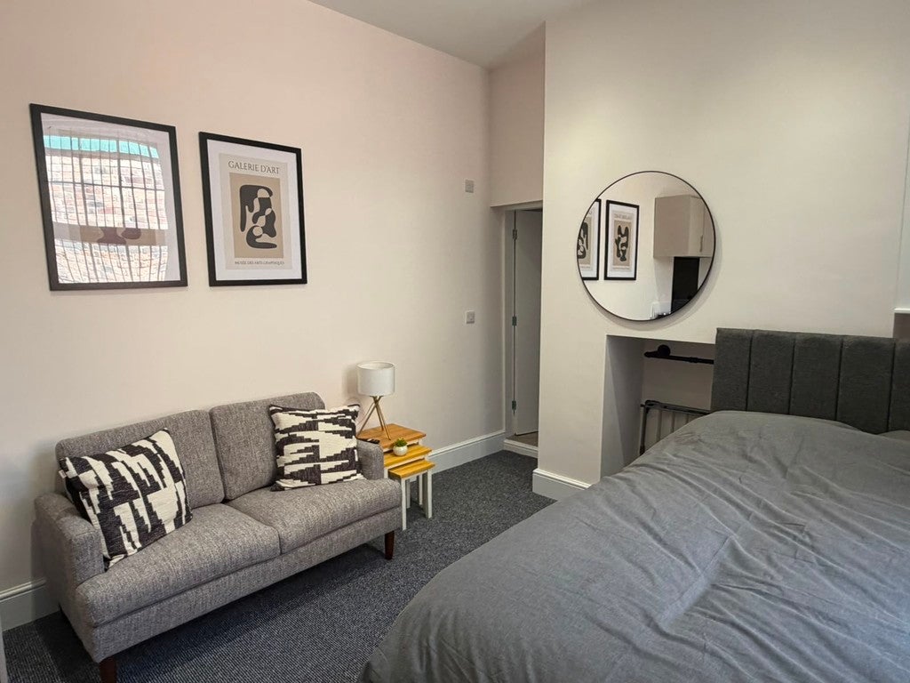 Flat Bluecoat Close in Nottingham