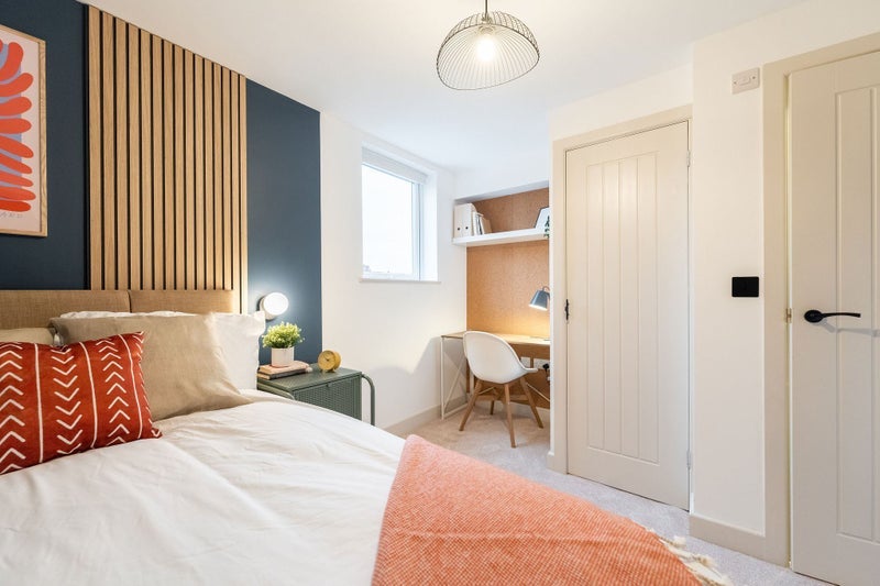 Room Hamilton Road in Coventry