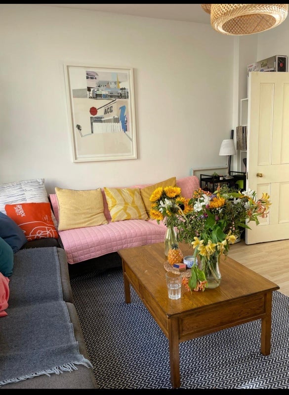 Room Cheshire Street in Greater London