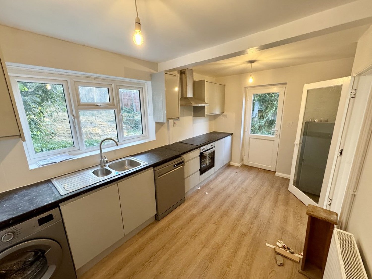 House Foxburrows Court in Guildford
