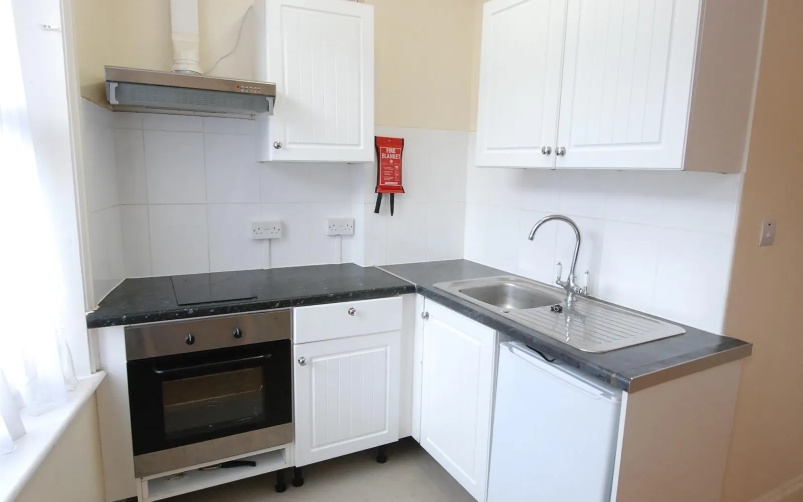 Flat Hornsey Road in Greater London