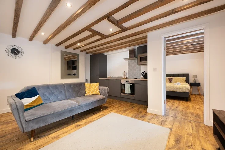 Flat Market Place in Cherwell District