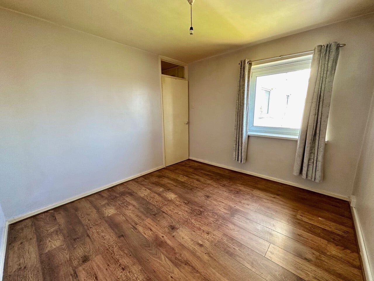 Flat South Street in Gosport