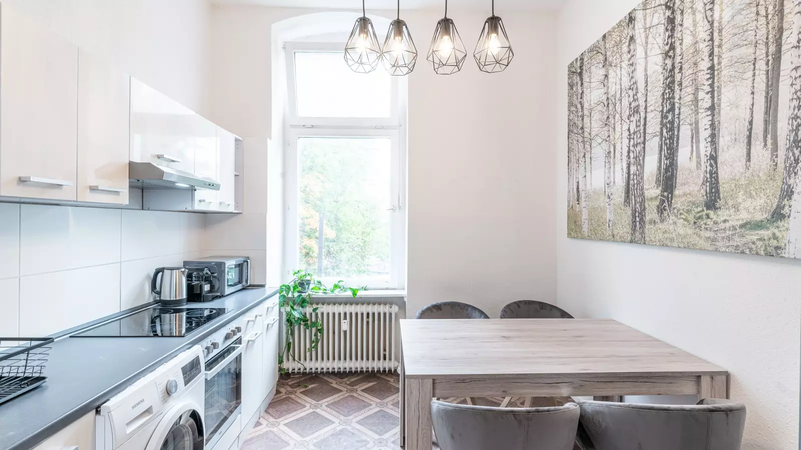 Zimmer Bergstraße in Berlin