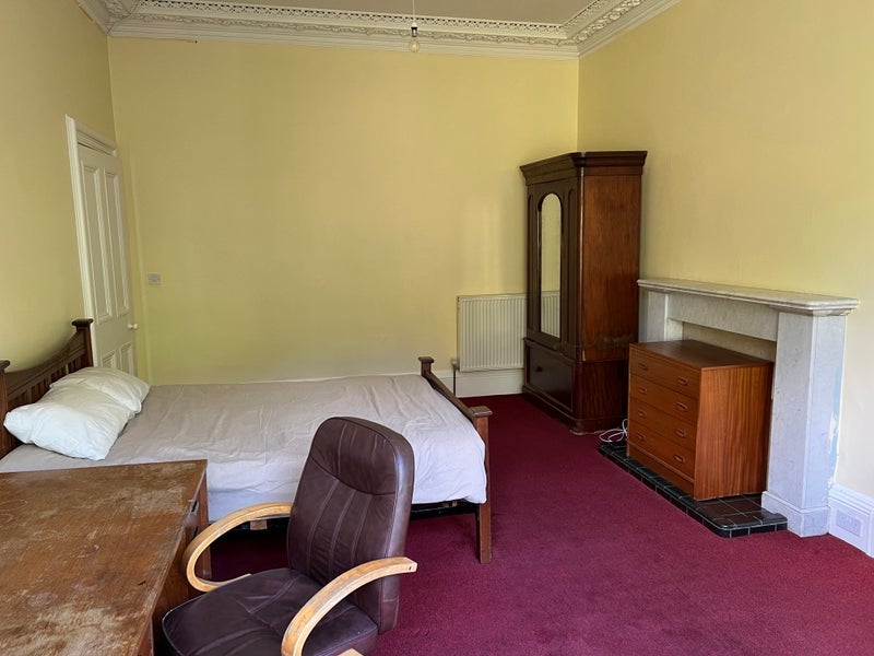 Room Lonsdale Terrace in City of Edinburgh