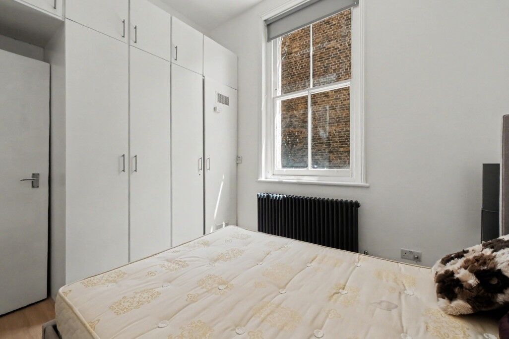 Flat Clifton Road in City of Westminster