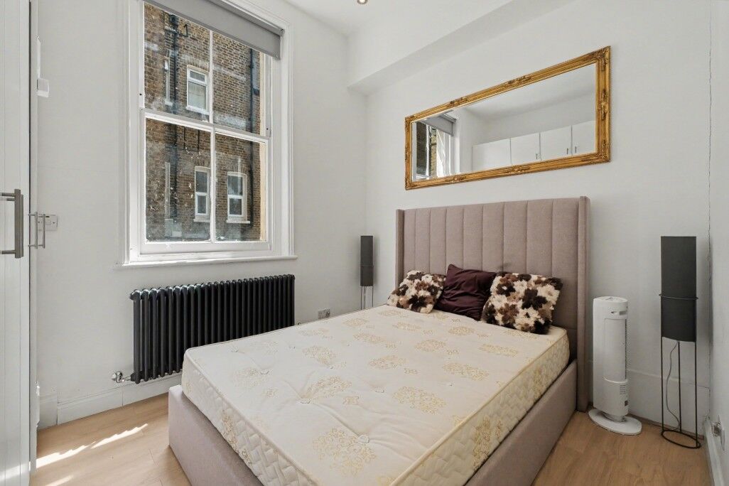 Flat Clifton Road in City of Westminster