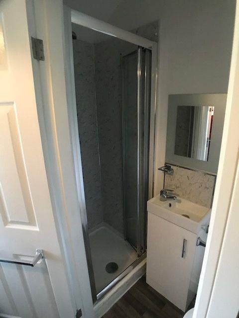 Flat Haslam Road in Doncaster