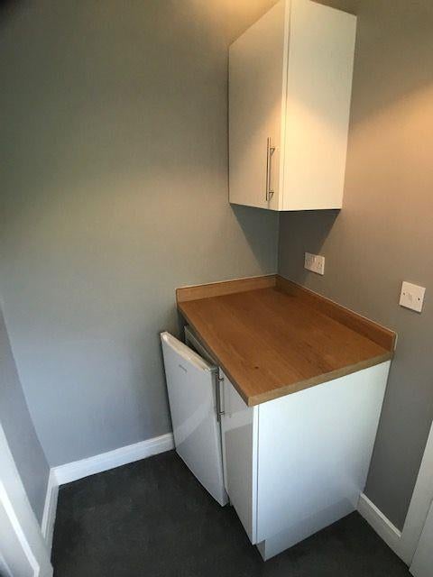 Flat Haslam Road in Doncaster