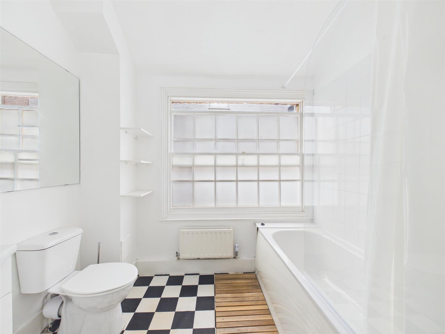 Flat Redchurch Street in Greater London