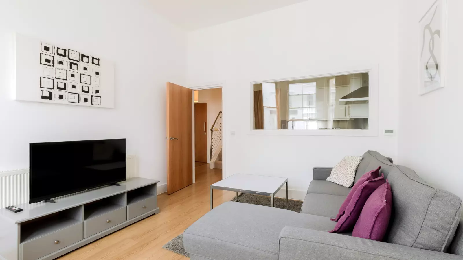 Flat Nevern Place in Greater London
