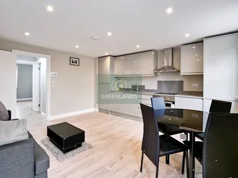Flat Bethnal Green Road in Greater London