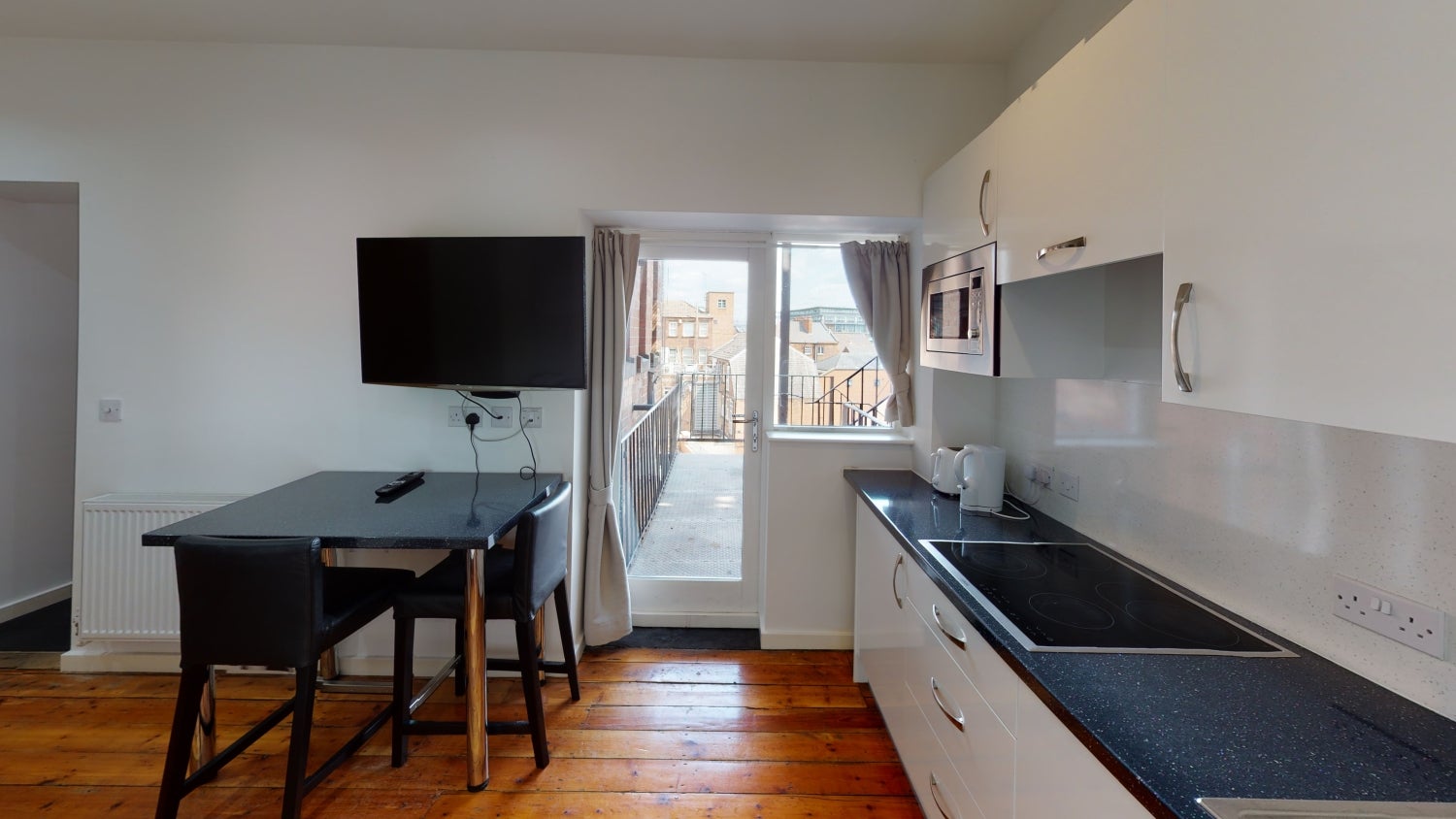 Flat Upper Parliament Street in Nottingham