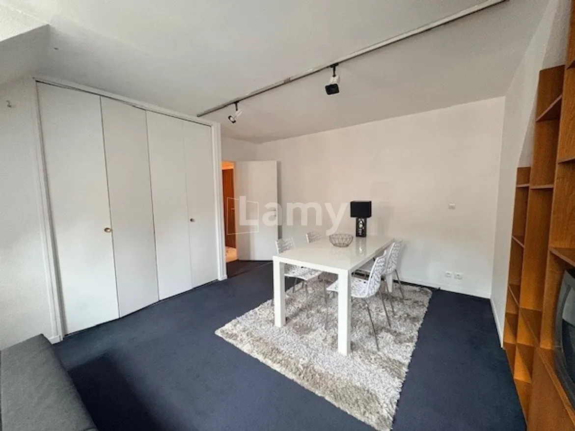 Flat Rue Ernest Renan in Besançon